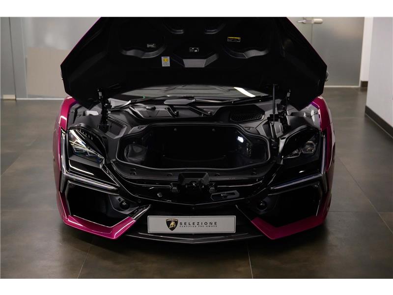 2026 Lamborghini Revuelto V12 Hybrid