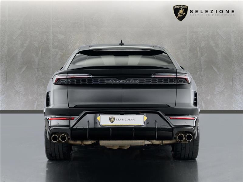 2025 Lamborghini Urus V8 BiTurbo SE