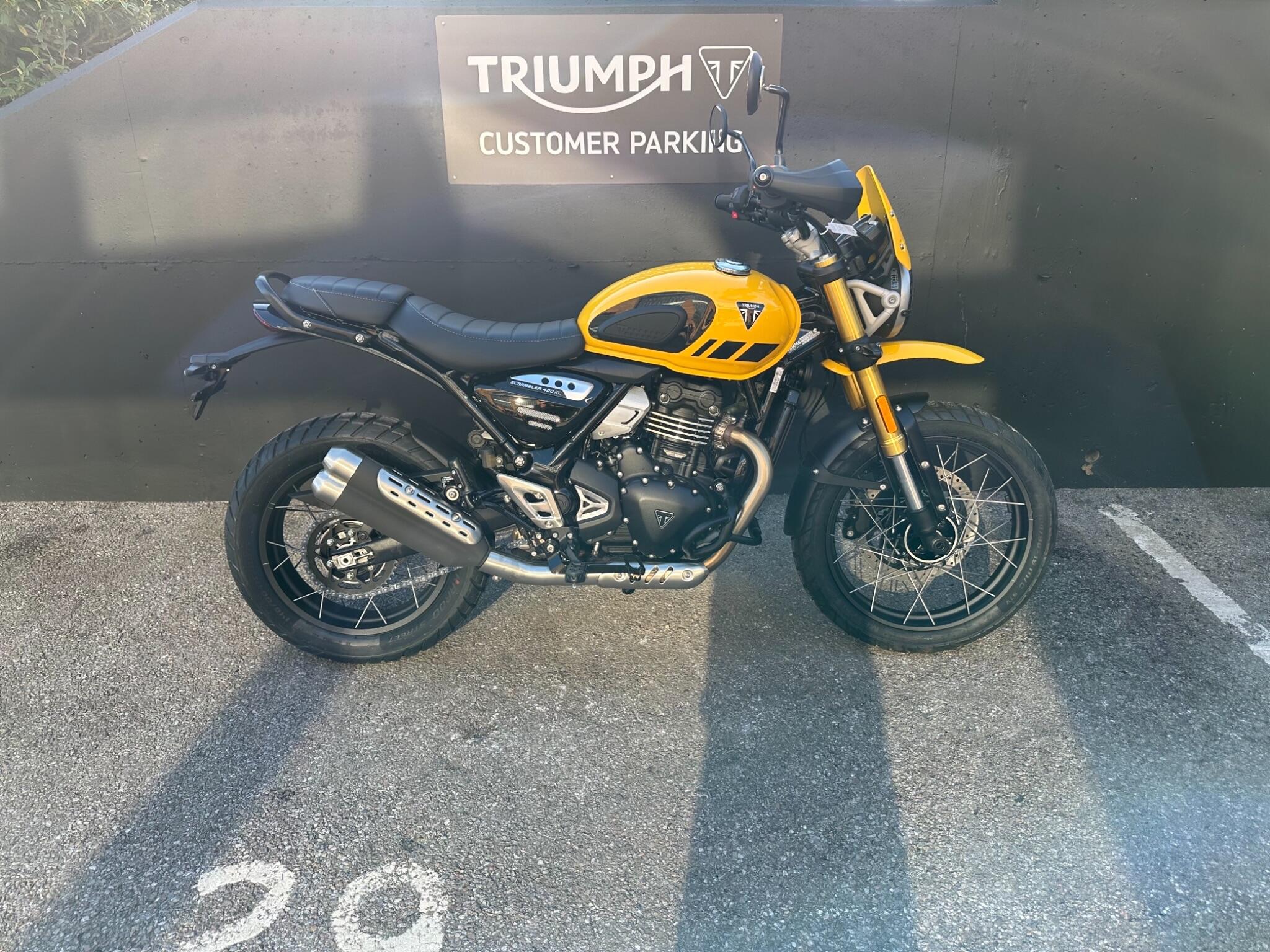 New Triumph Scrambler 400 XC