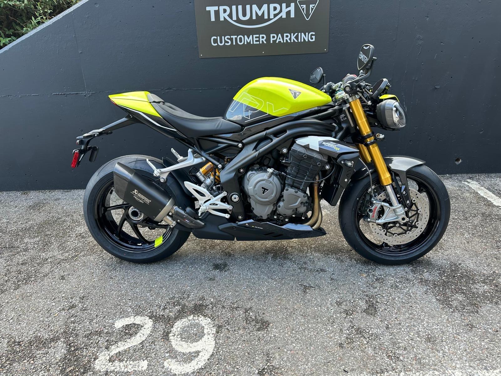 New Triumph Speed Triple 1200