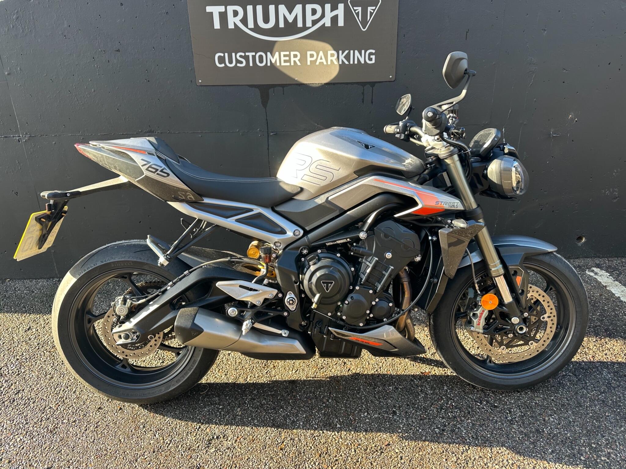 2025 Triumph Street Triple 765