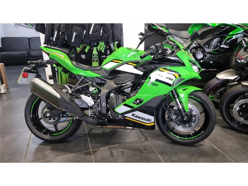 Kawasaki Ninja ZX-4RR - East London Kawasaki - Essex