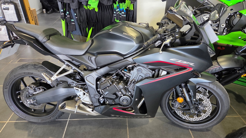 Honda CBR650R E Clutch