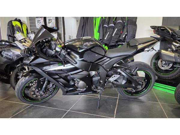 Kawasaki ZX-10R - East London Kawasaki Kawasaki ZX-10R - East London Kawasaki