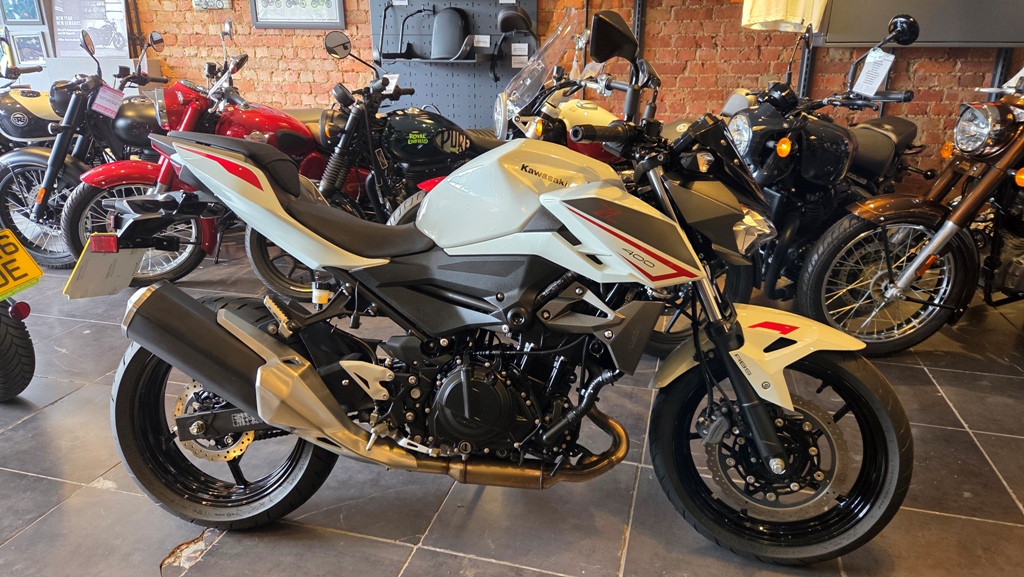Kawasaki Z400