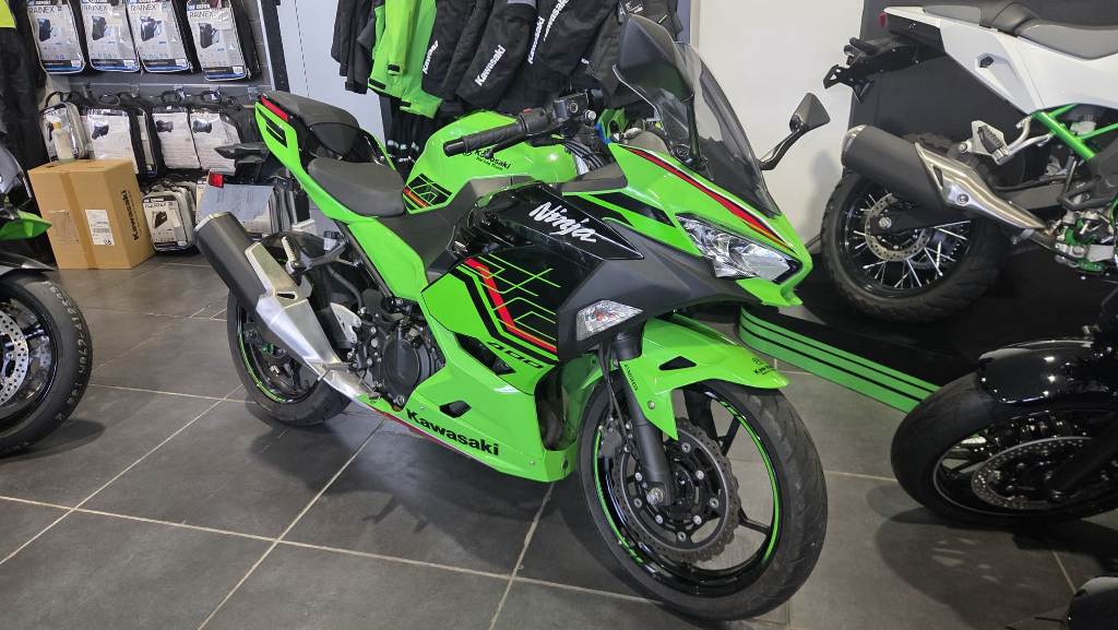 Kawasaki Ninja 400