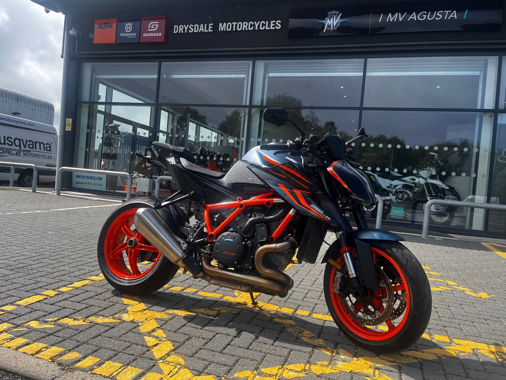 KTM 1290 Superduke R