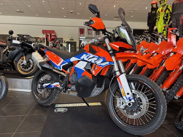 KTM 890 Adventure R