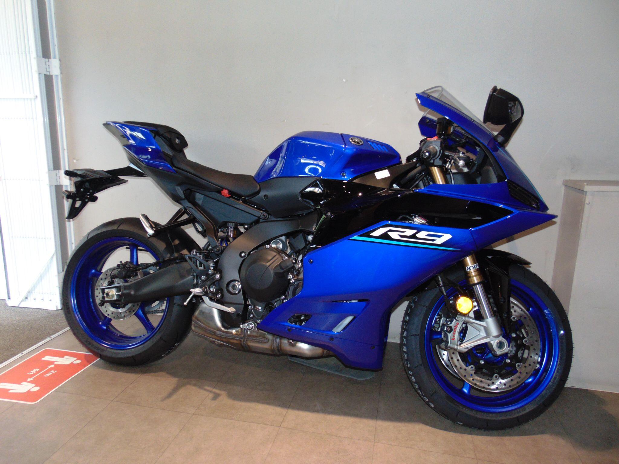 New Yamaha R9