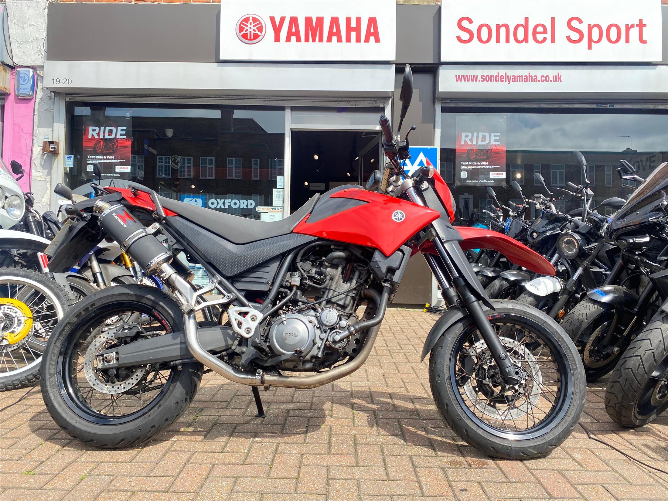 YAMAHA XT660X