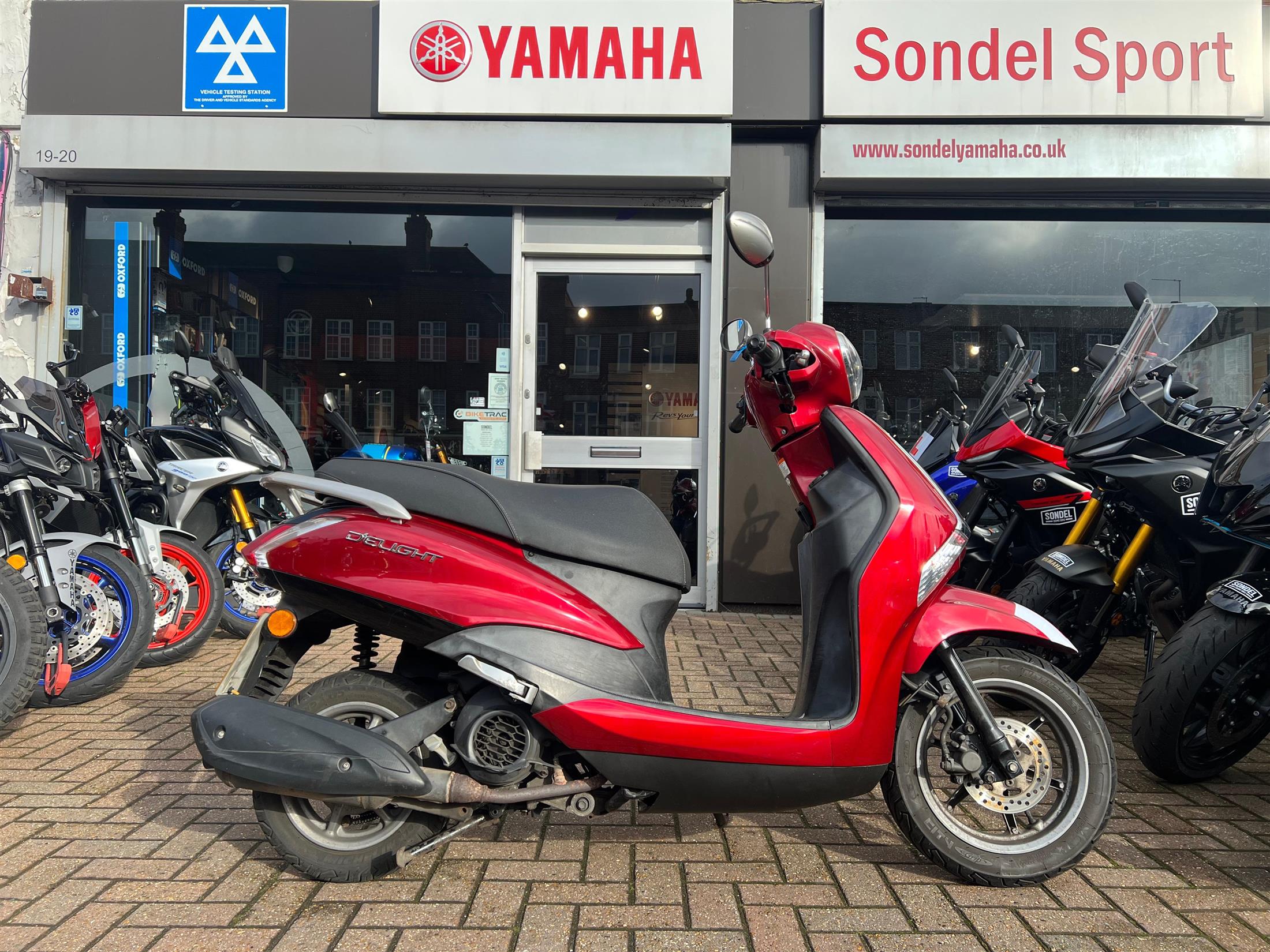 YAMAHA DELIGHT 125