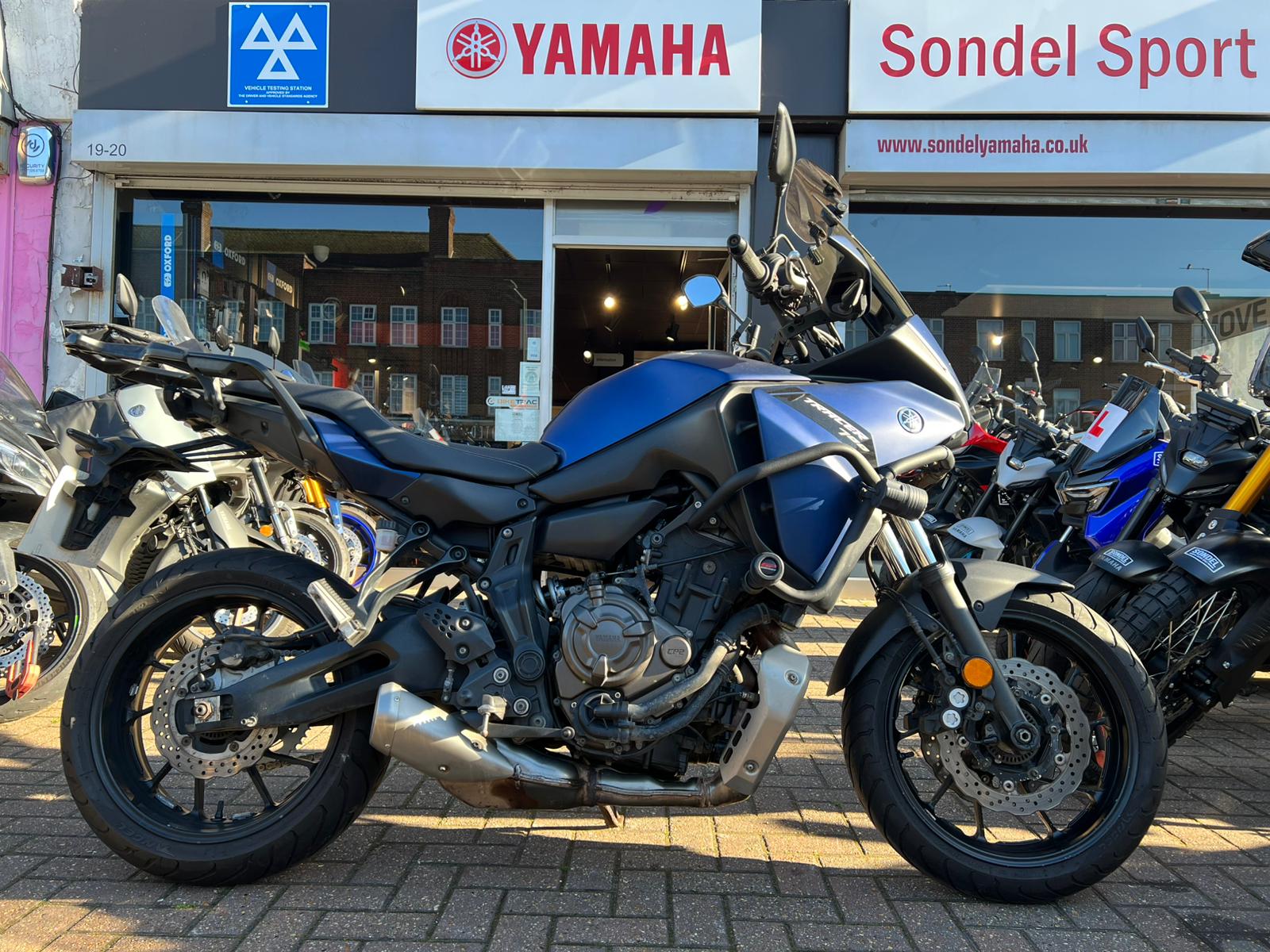 YAMAHA TRACER 700