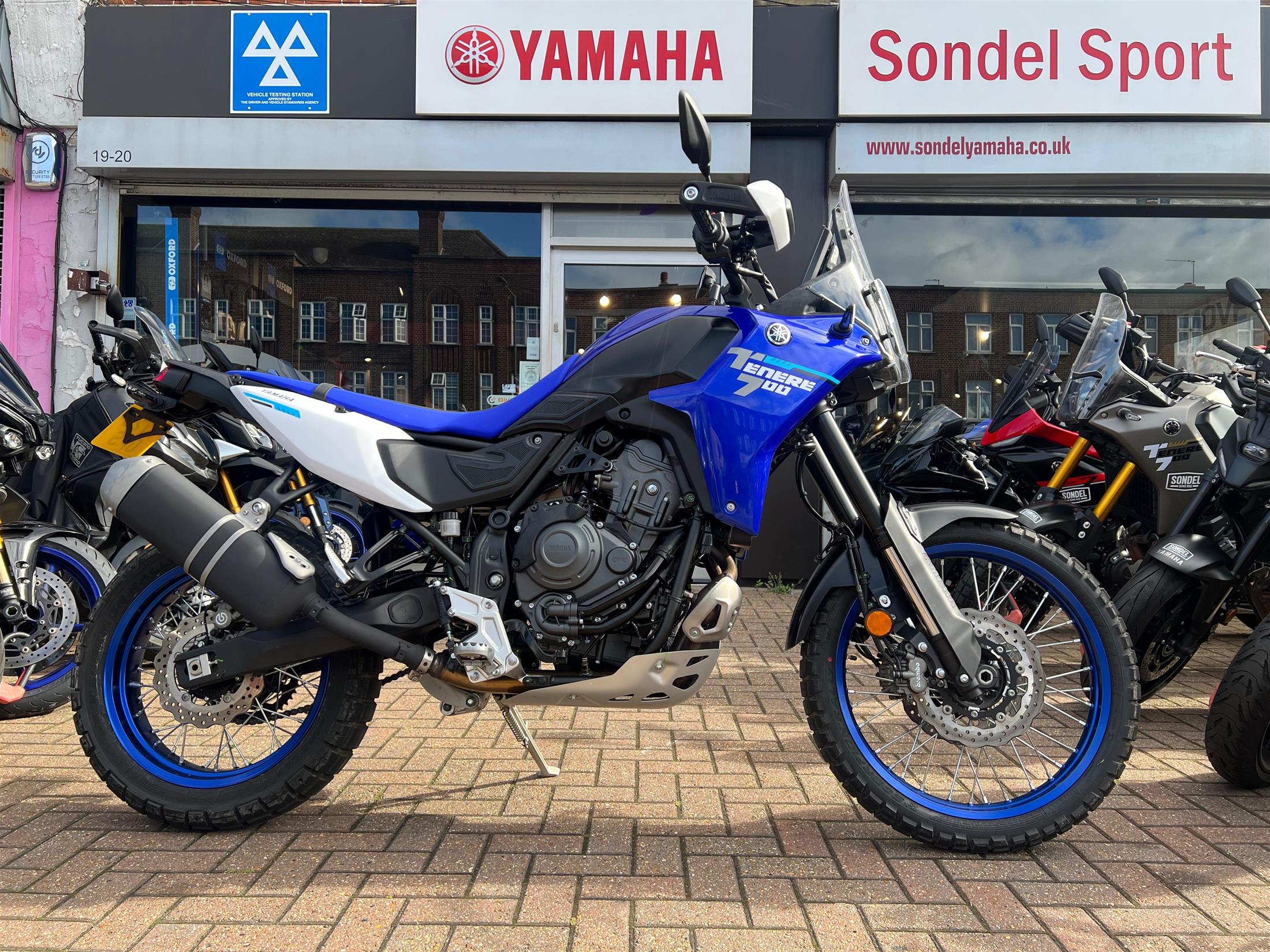 YAMAHA TENERE 700 YAMAHA TENERE 700
