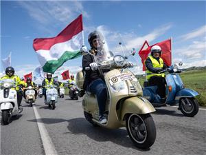 Vespa Celebrates 80 Years in Rome
