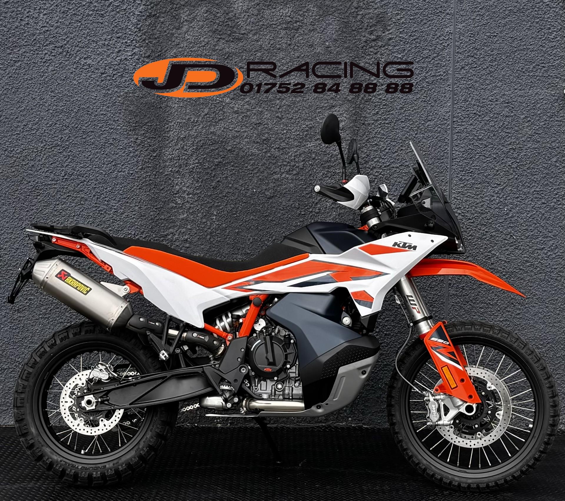 KTM 890 ADVENTURE R 2024 MODEL