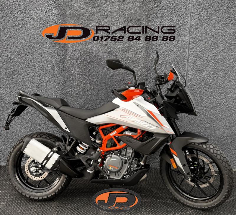 KTM 390 ADVENTURE CAST WHEEL 2024