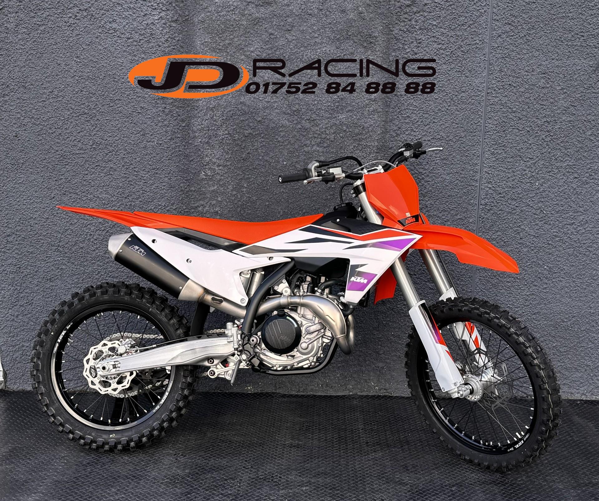 KTM 450 SX-F 2024