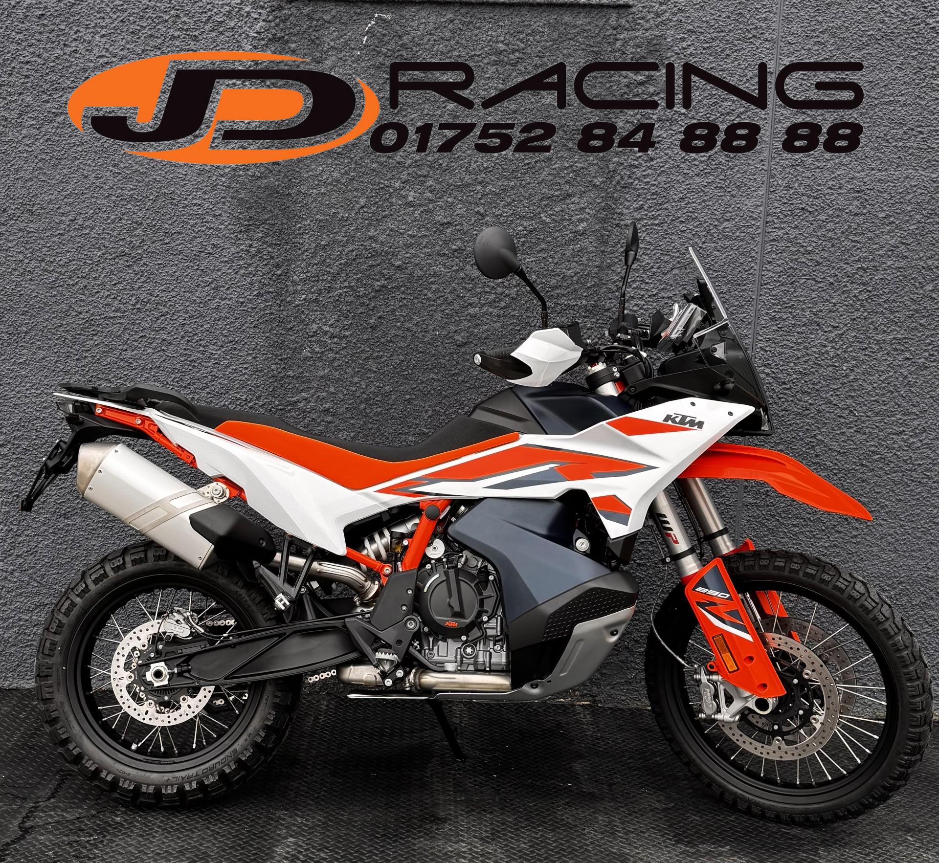 KTM 890 ADVENTURE R 2024 MODEL