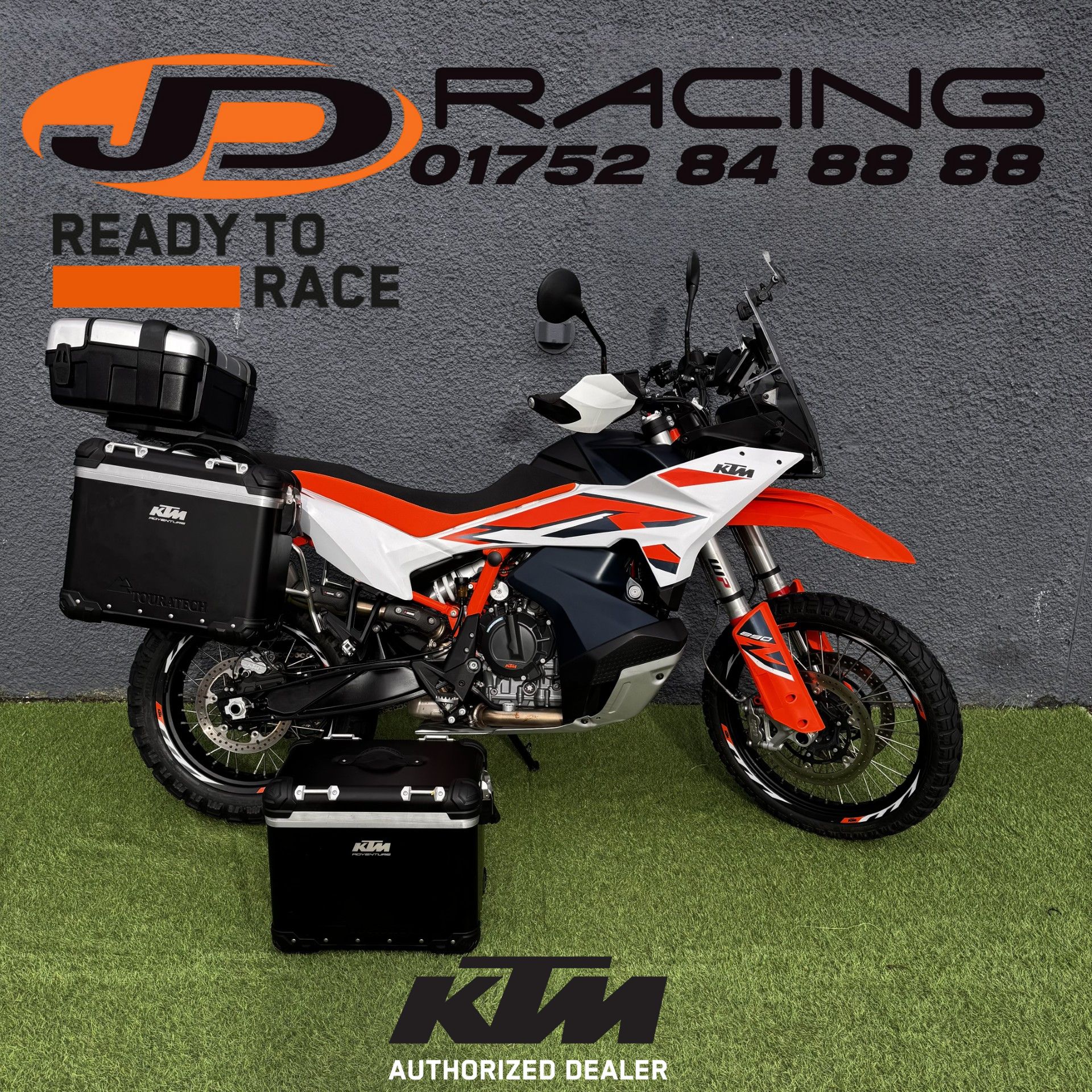 KTM 890 ADVENTURE R KTM 890 ADVENTURE R