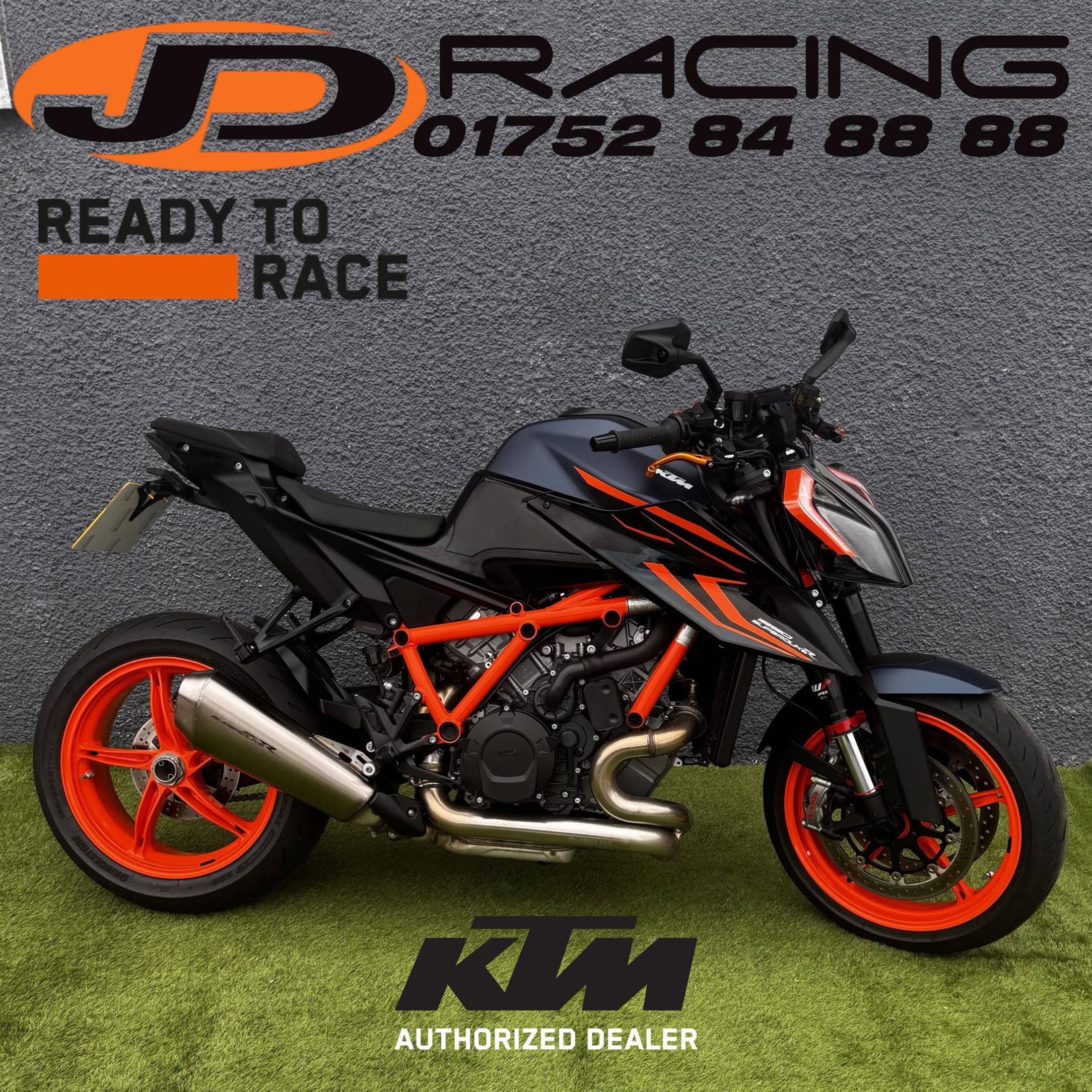 KTM 1290 SUPER DUKE R KTM 1290 SUPER DUKE R