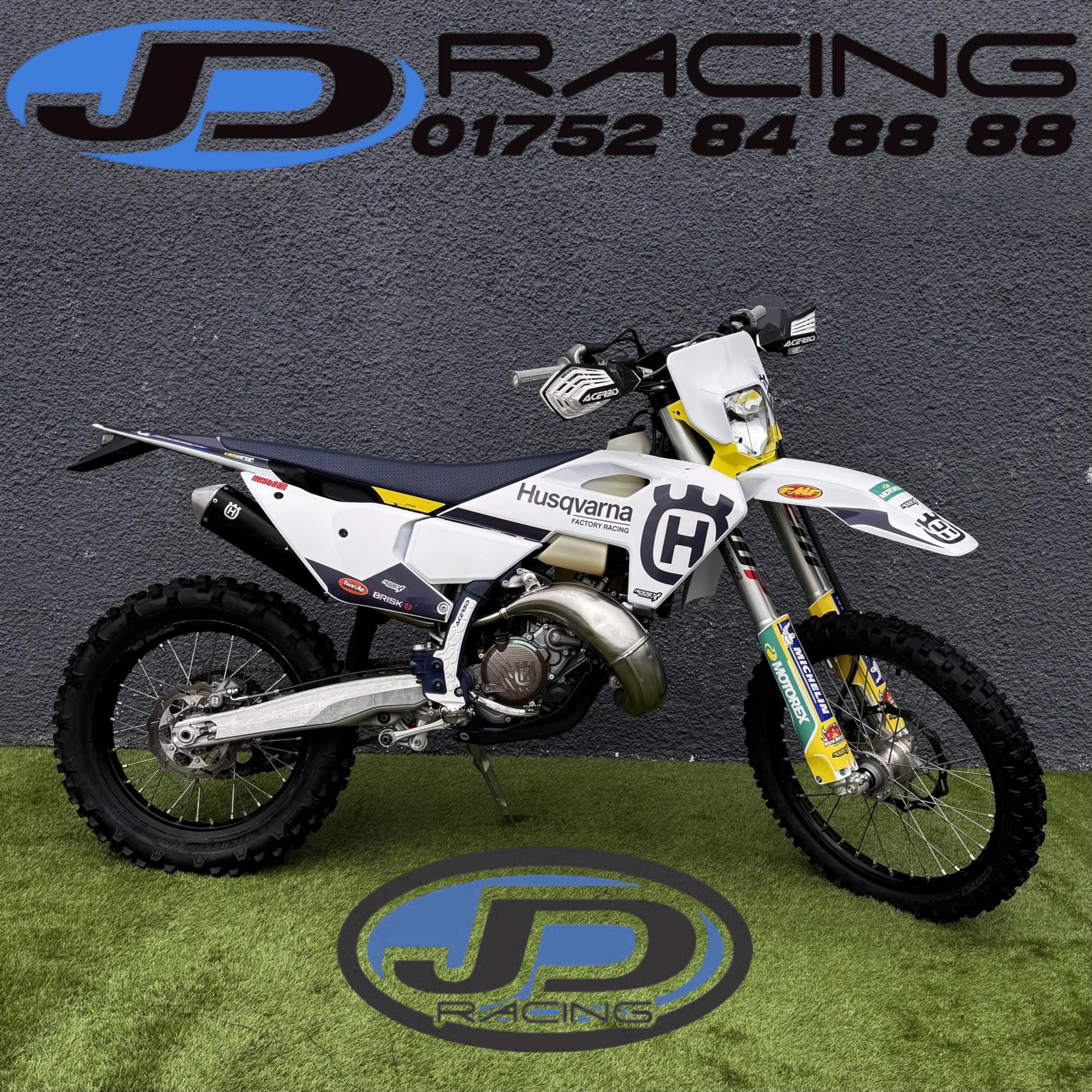 HUSQVARNA TE 150 MY24 HUSQVARNA TE 150 MY24