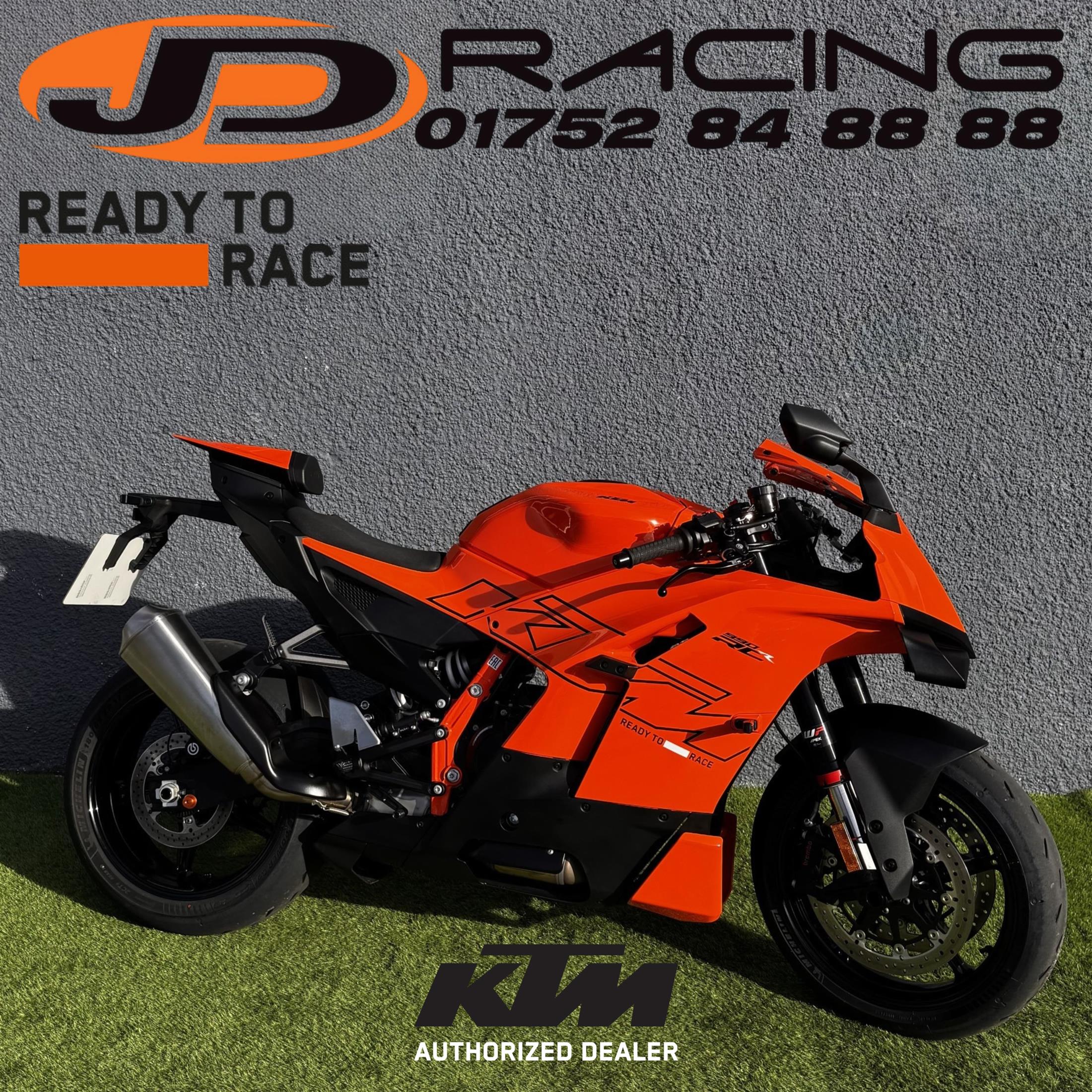 KTM 990 RC R KTM 990 RC R