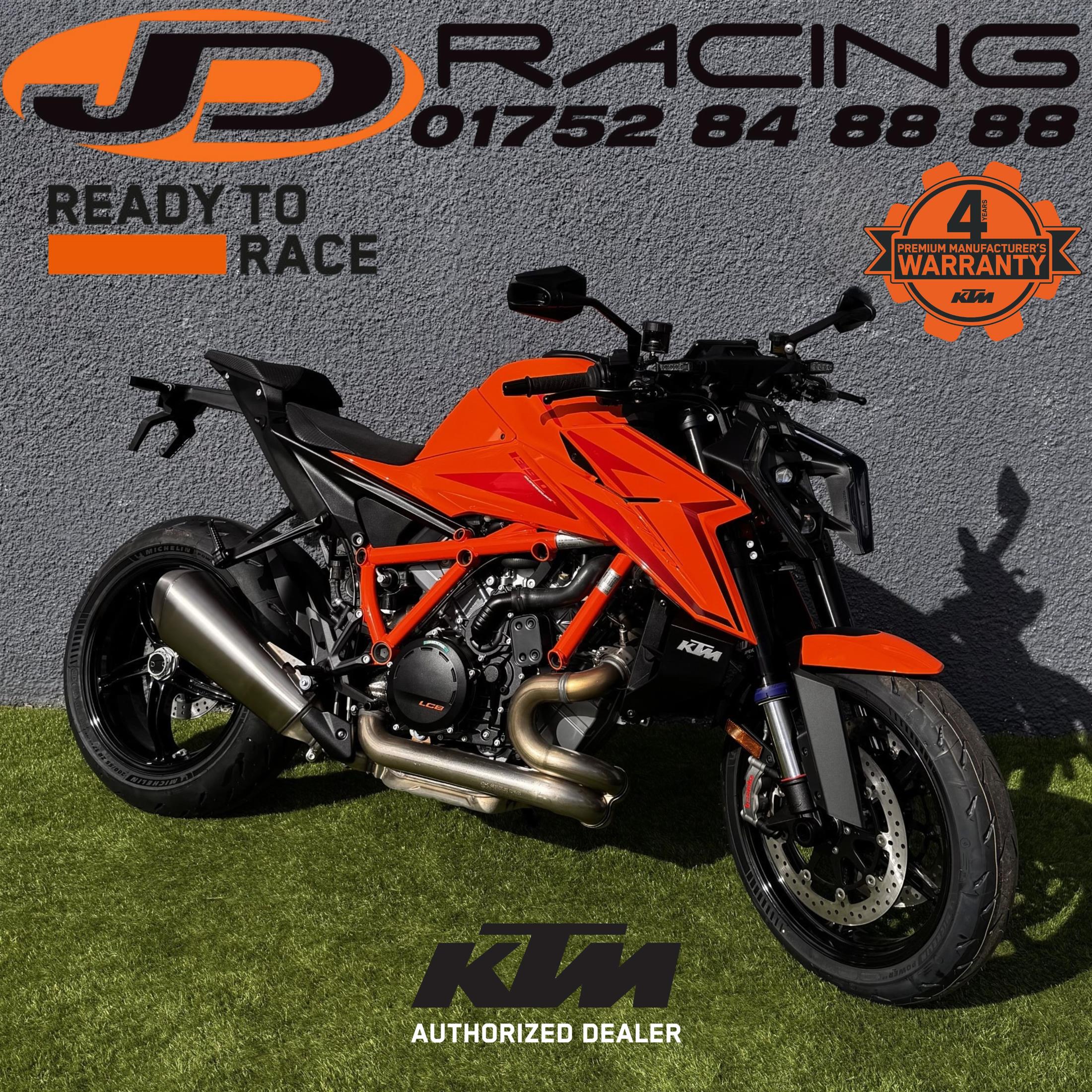 KTM 1390 SUPER DUKE R EVO MY26 KTM 1390 SUPER DUKE R EVO MY26