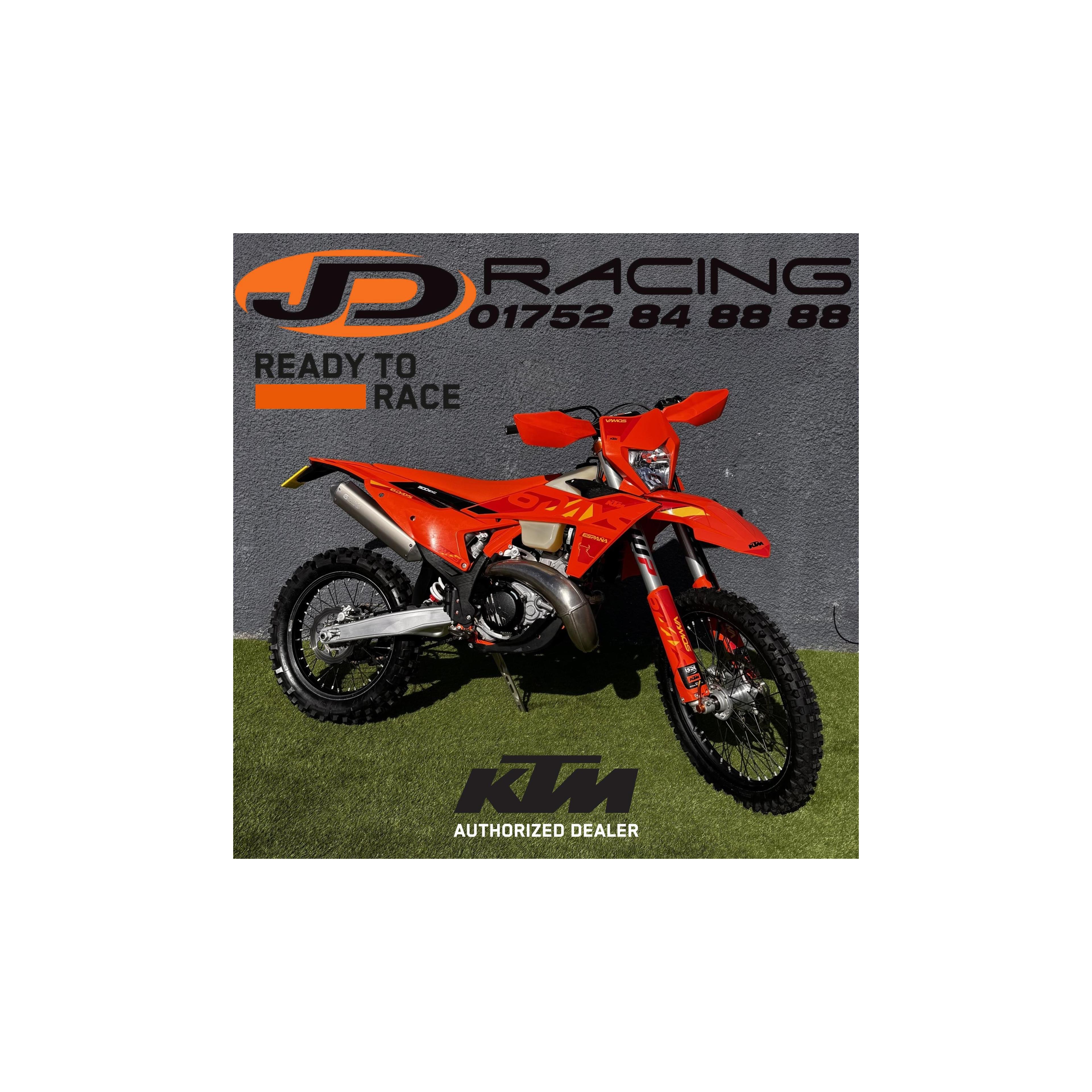KTM 300 EXC 6DAYS MY25 KTM 300 EXC 6DAYS MY25