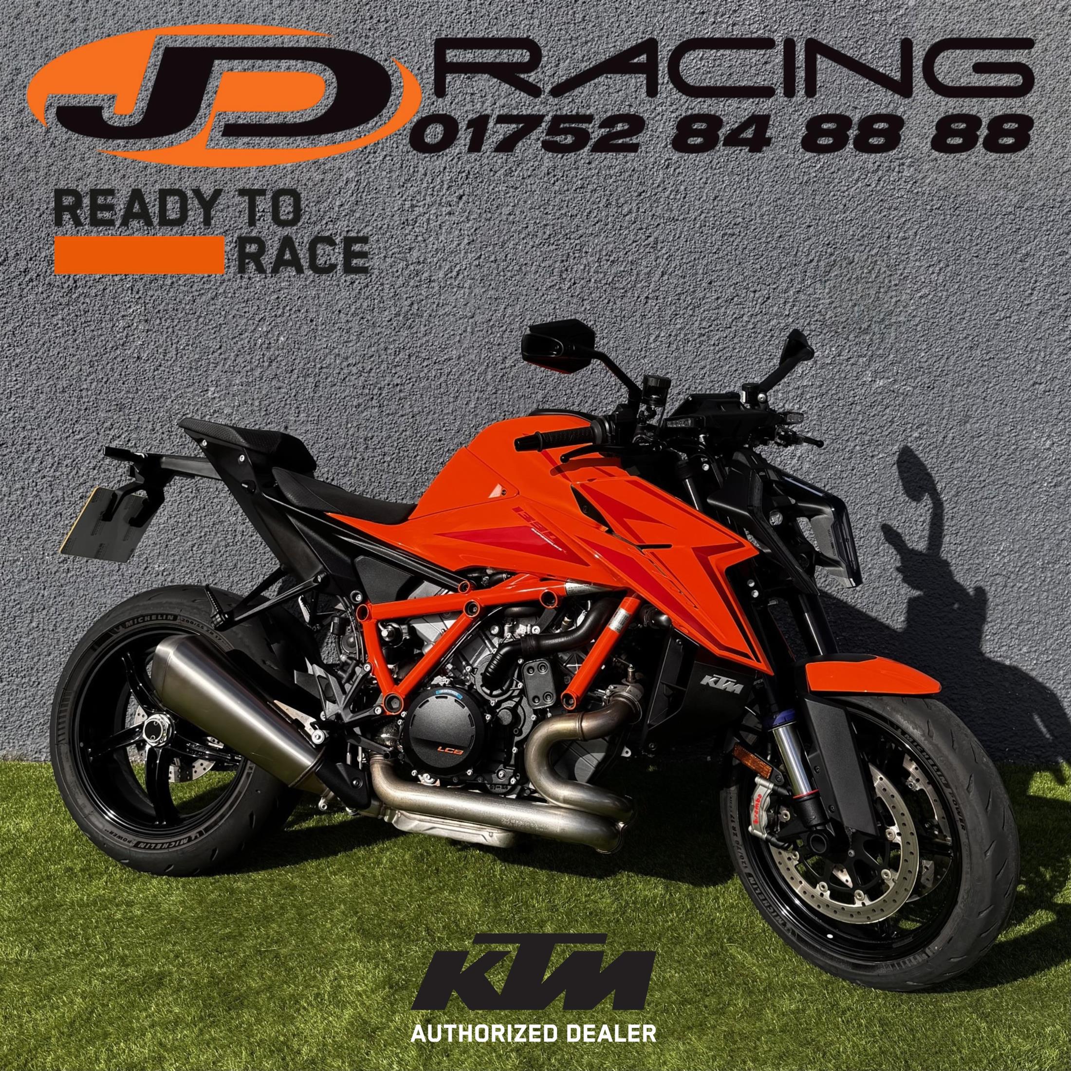 KTM 1390 SUPER DUKE R EVO