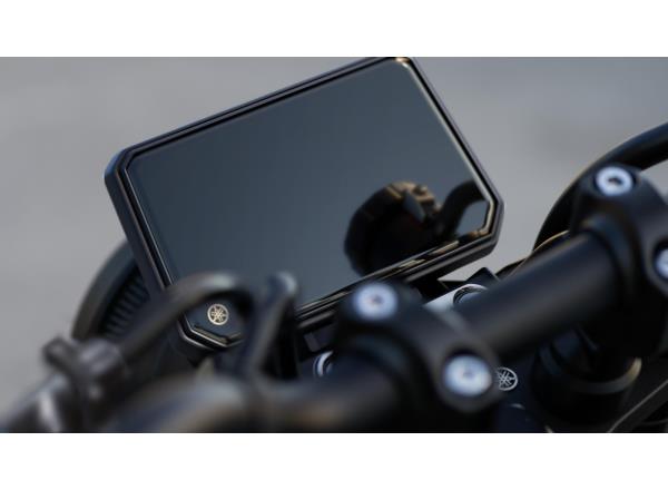 New 5-inch full colour TFT display with connectivi