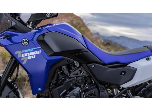 Slim and compact body, with flat seat and redesign