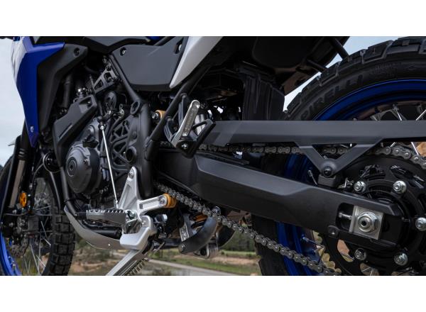 Double cradle tubular steel frame.