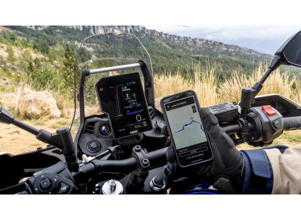 6.3-inch colour TFT with connectivity and navigati