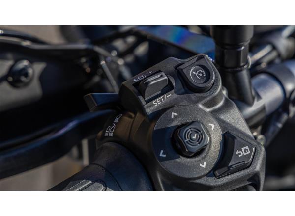 Cruise Control for long-distance comfort