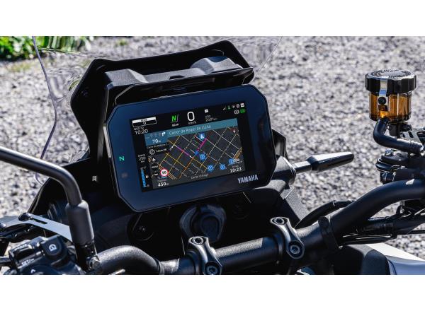 7" TFT dashboard with fully integrated Garmin