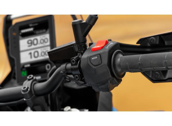 Electronic throttle and ride modes for maximum con
