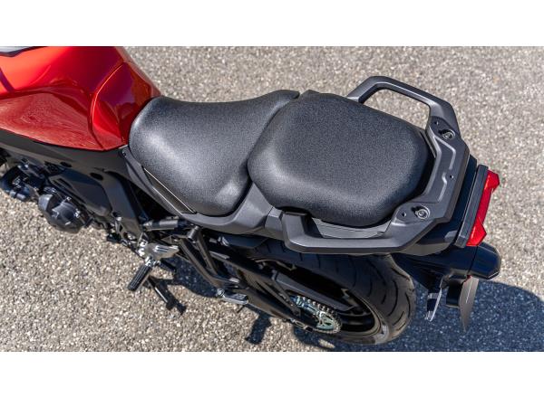 More comfortable ergonomics for rider and pillion