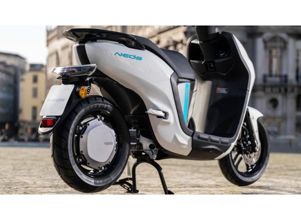 Smooth, quiet and efficient electric power