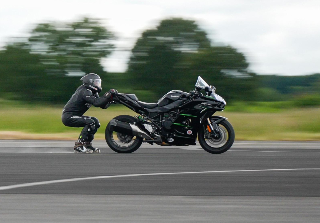 JD Stunts Announces Date For Guinness World Record Attempt!