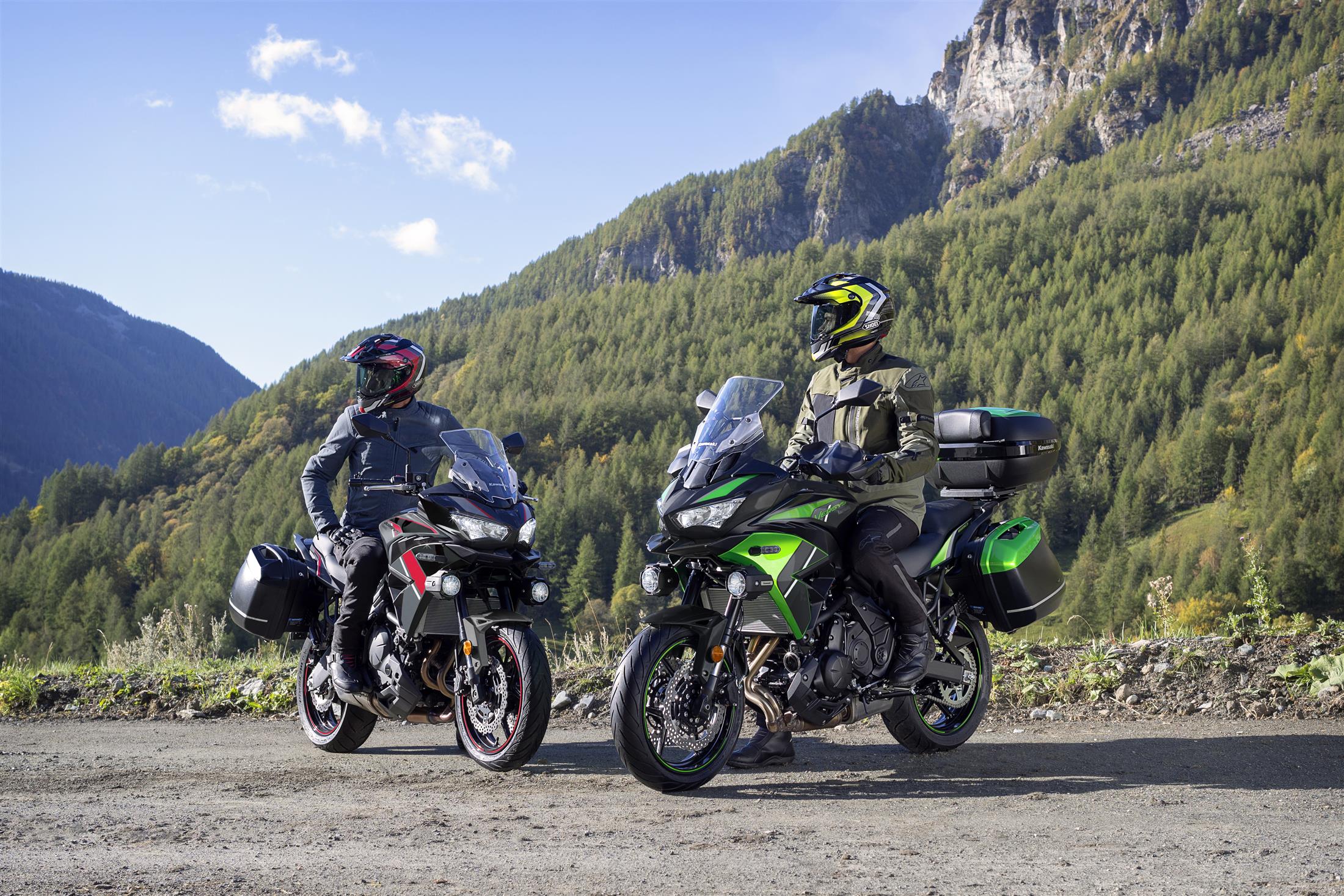 New 2025 colours for Versys and Vulcan twins