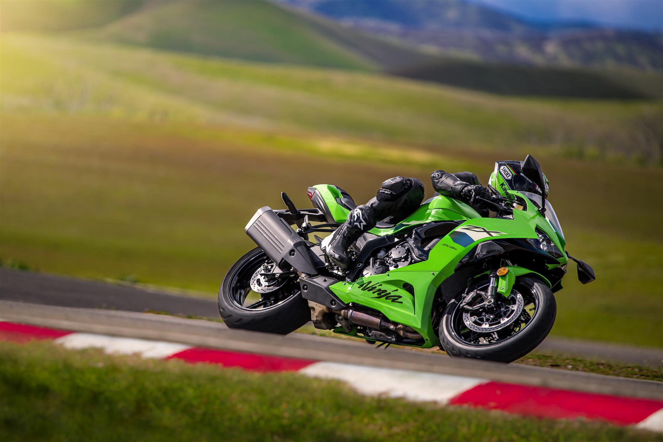 Nine new colours across five 2026 Ninja models