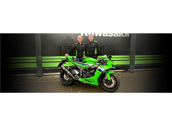 Kawasaki UK Teams Up With James Whitham Track Training Days
