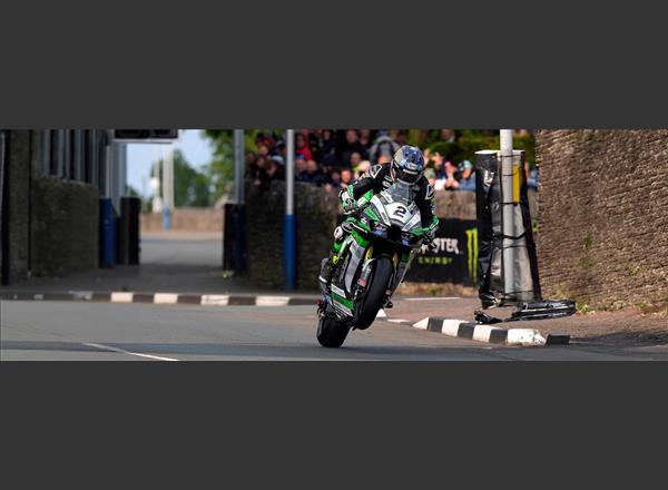 Kawasaki UK and David Johnson Remain For Third Consecutive Road Race Campaign