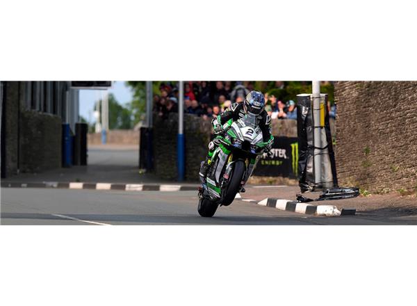 Kawasaki UK and David Johnson Remain For Third Consecutive Road Race Campaign