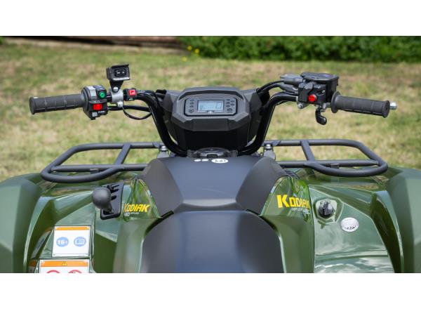 Handlebar mounted LCD dashboard