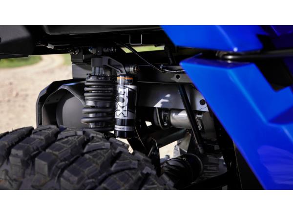 FOX® 2.0 fully adjustable suspension