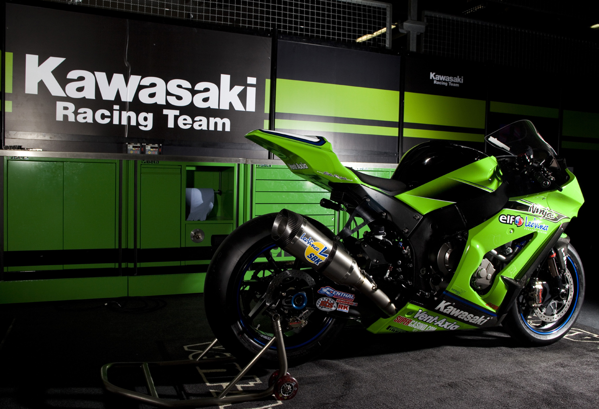 Valencia Test For 2011 Ninja