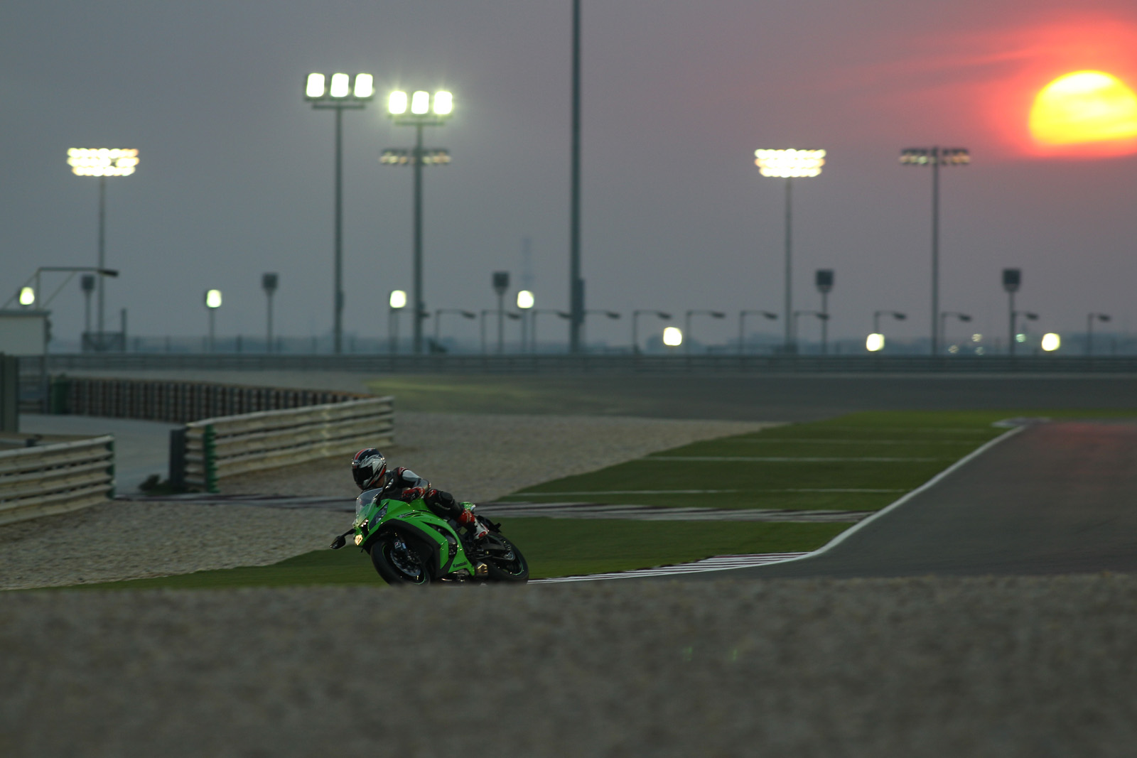 Daily Mirror features new Ninja ZX-10R