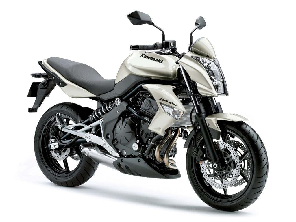 Kawasaki announces "Six of the Best" ways to enjoy the ER-6 series
