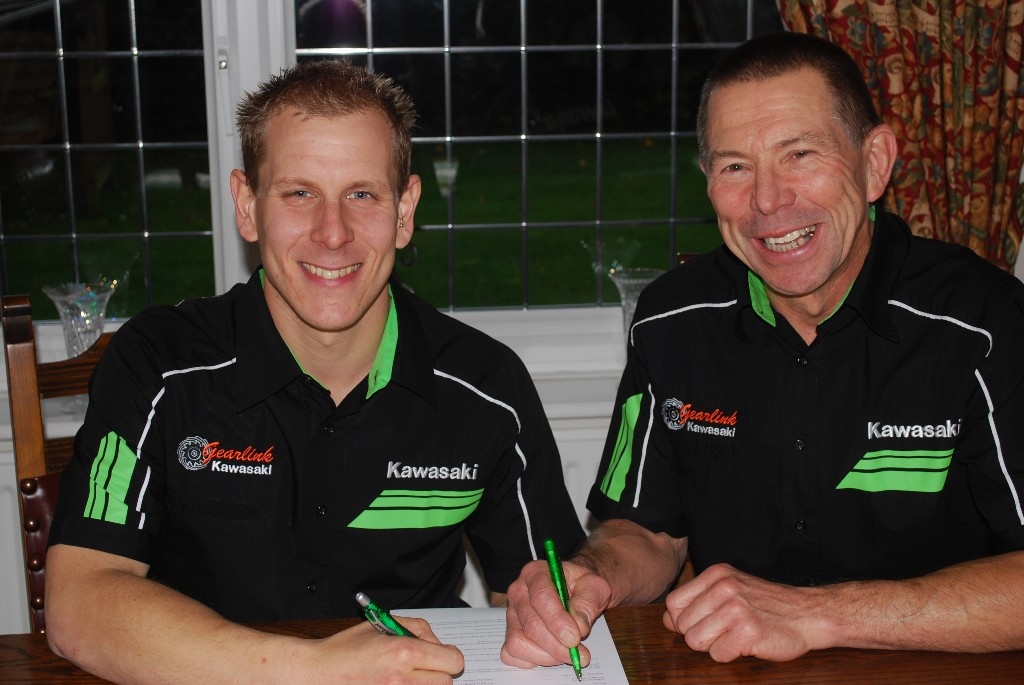Gearlink Kawasaki unveil 2012 rider line-up